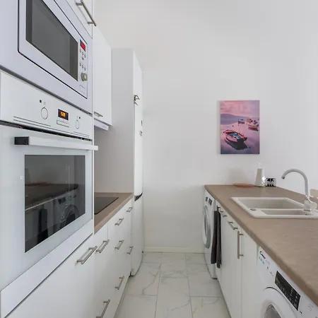 Marvelous Marble Mansion With Sauna Apartment *